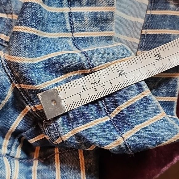 American Eagle Denim Tie Front Jean Shorts - Picture 6 of 6